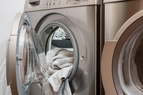 open door of washing machine