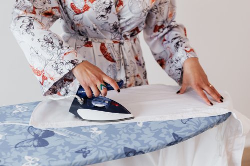 how to iron shirts