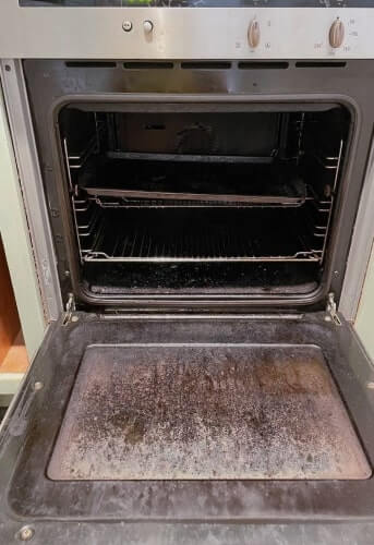 oven cleaning - before